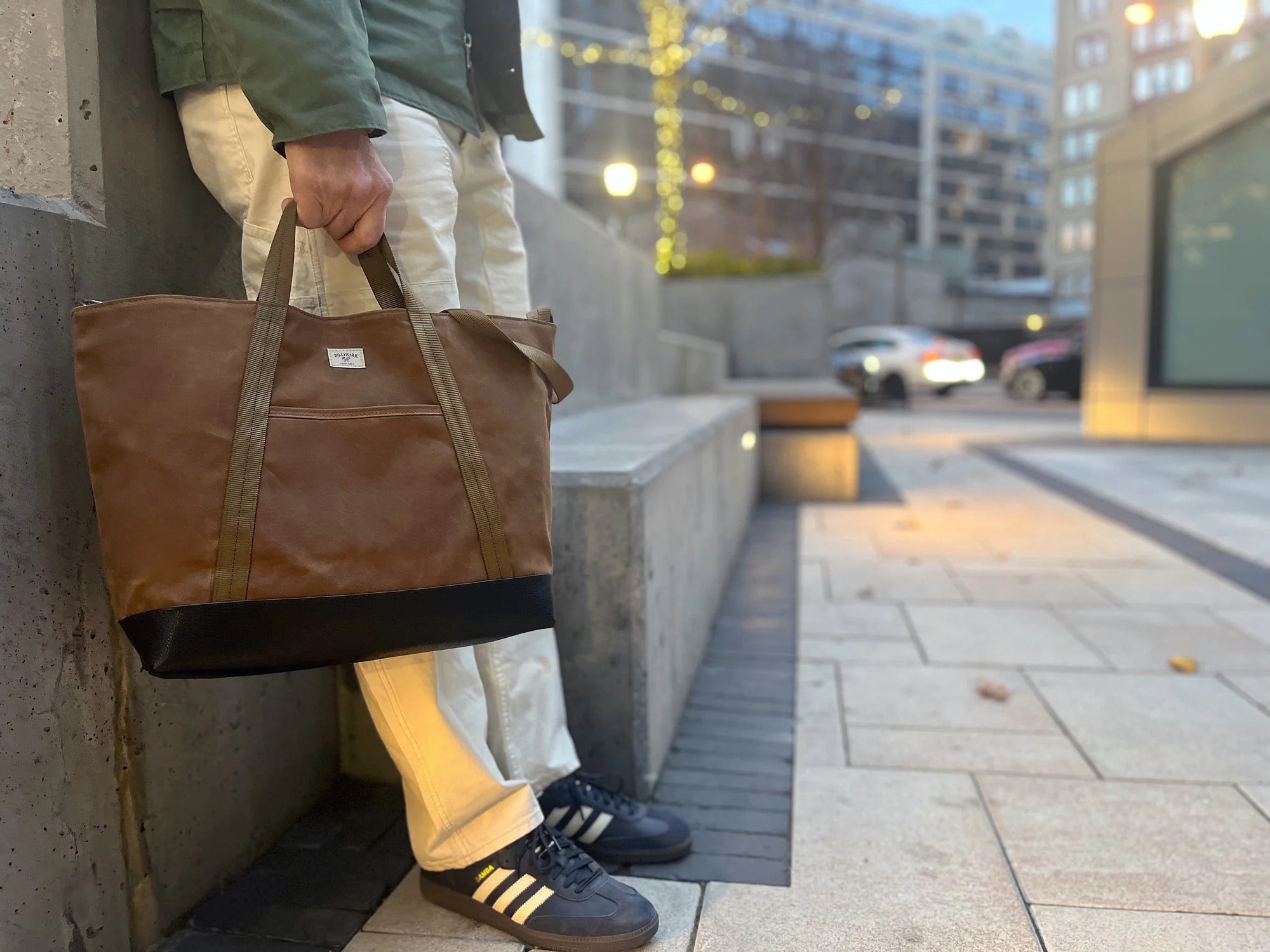 No. 540 Standard Issue East West Tote, Brush Brown