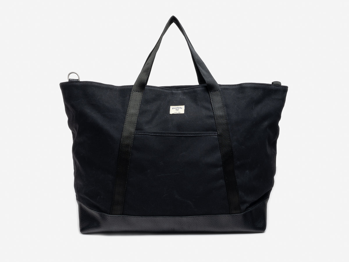 No. 674 Large East West Tote, Black