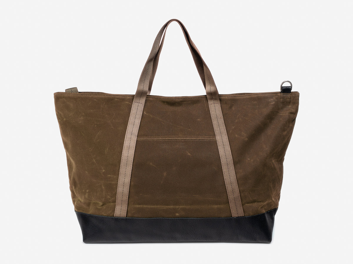 No. 674 Large East West Tote, Brush Brown
